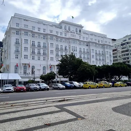 Apartamento Em Copacabana A 100 Metros Da Praia Rio de Janeiro Exterior photo