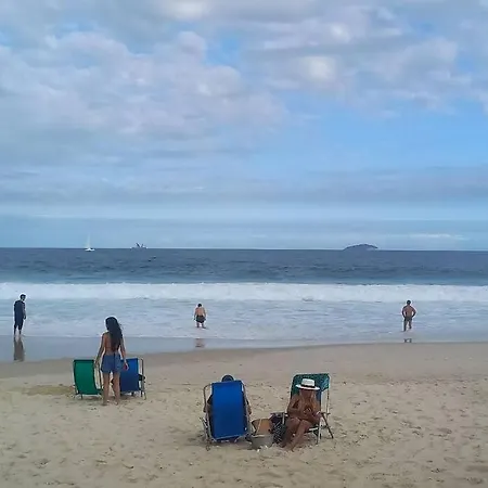 Apartamento Em Copacabana A 100 Metros Da Praia Rio de Janeiro Exterior photo