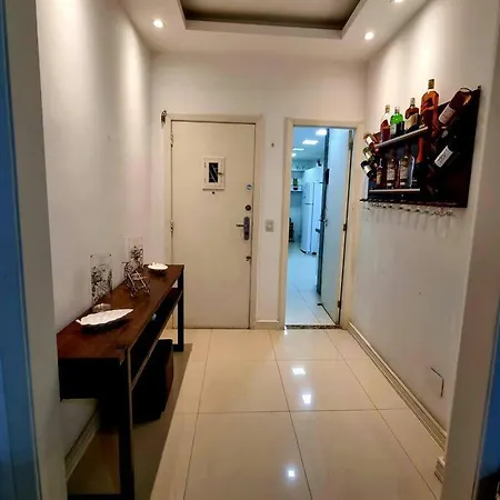 Apartamento Em Copacabana A 100 Metros Da Praia Rio de Janeiro Exterior photo