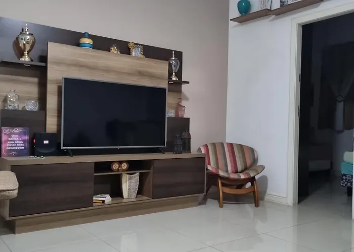 Apartamento Em Copacabana A 100 Metros Da Praia