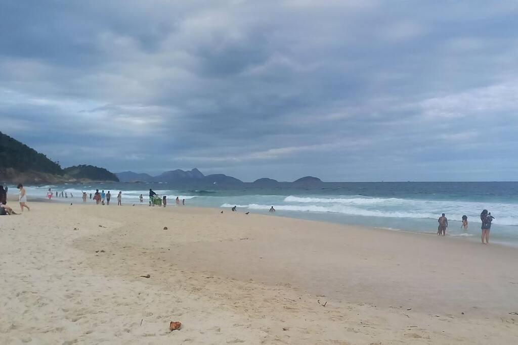 Em Copacabana A 100 Metros Da Rio de Janeiro