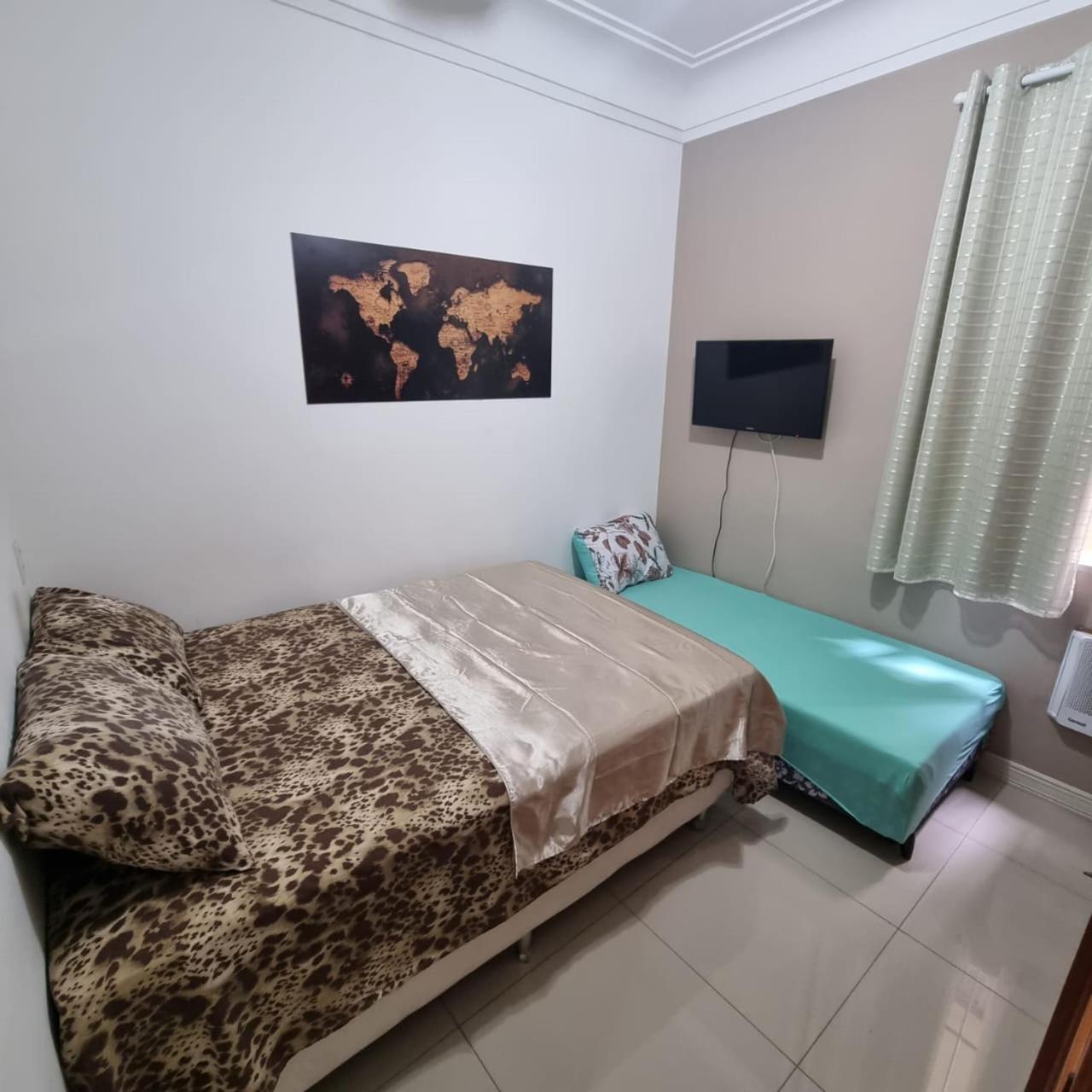 Em Copacabana A 100 Metros Da Apartment *